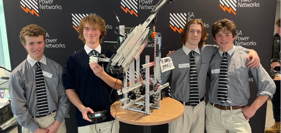 Pultiney Grammar School Robotics Challenge winners 1 905 x 428